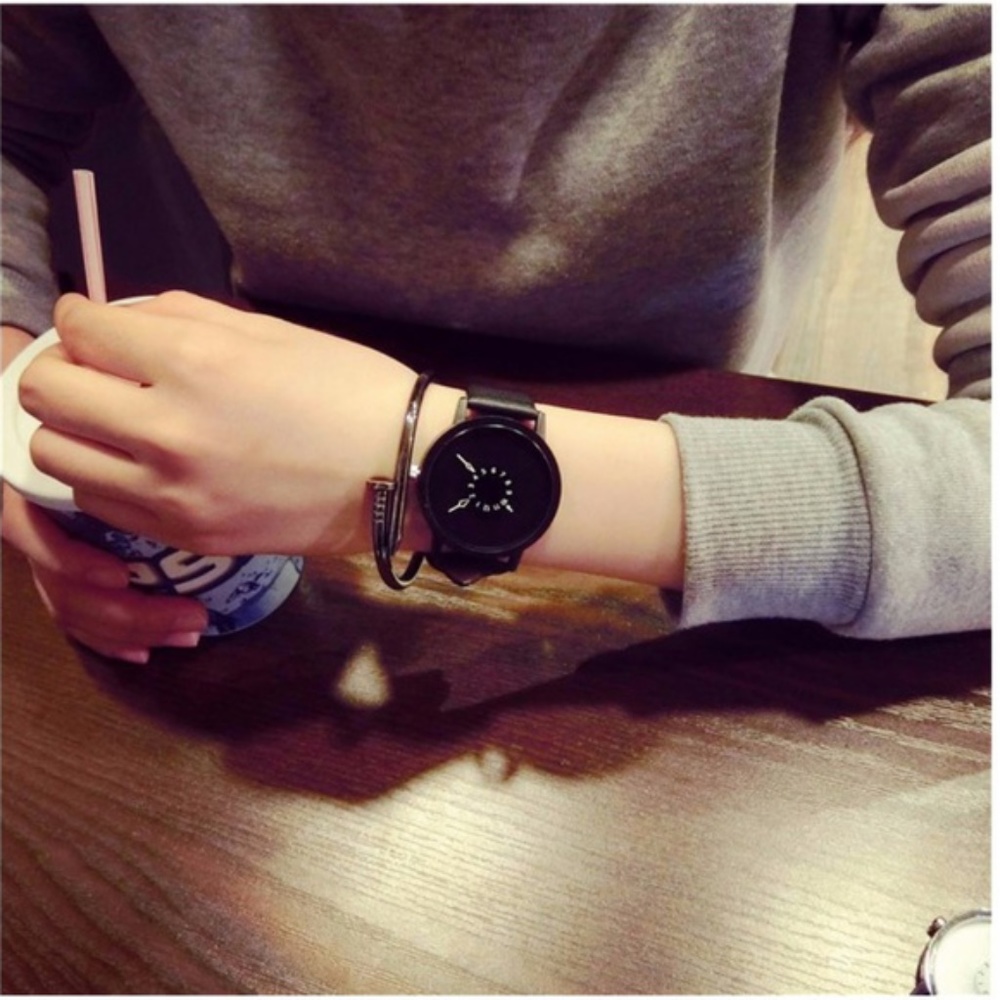 ❤️NEW❤️ Unisex Creative Design Leather Watch - Picture 3 of 5